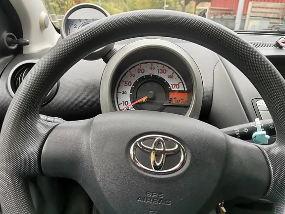 Toyota Aygo 2008 photo 3