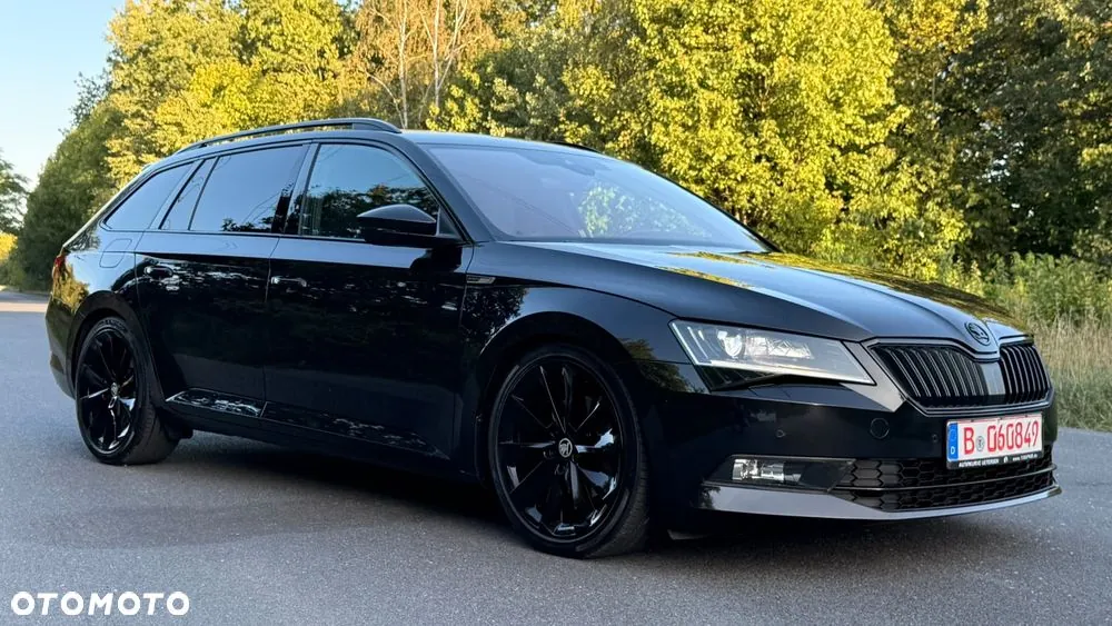 Skoda Superb 2018 photo 5