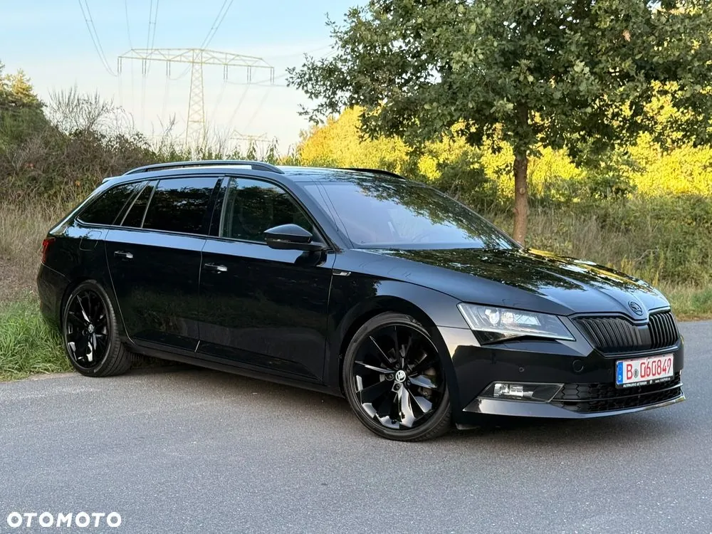 Skoda Superb 2018 photo 2