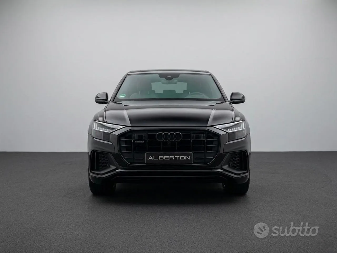 Audi Q8 2022 photo 2