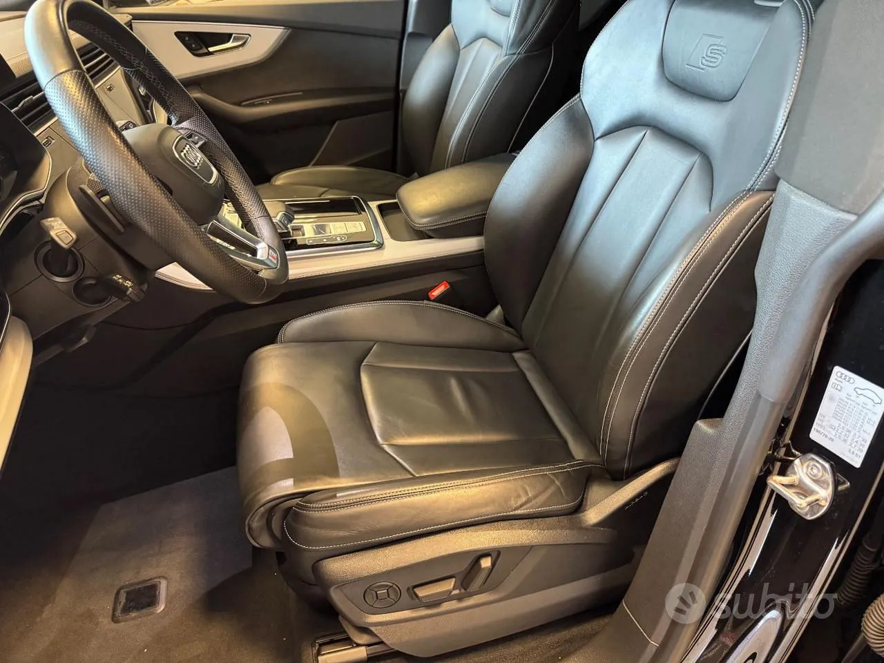 Audi Q8 2022 photo 4