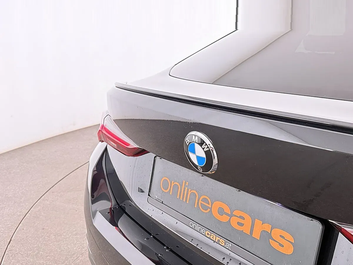 BMW 4 Series 2022 photo 2