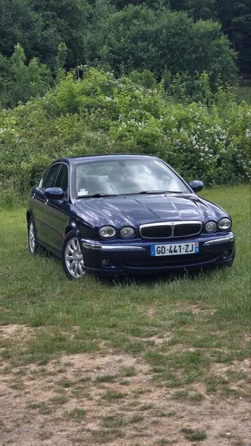 Jaguar X-Type