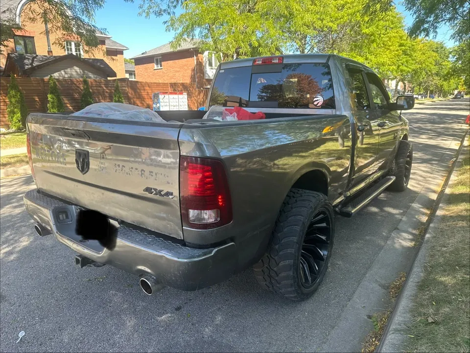 Dodge Ram 1500 2013 photo 4