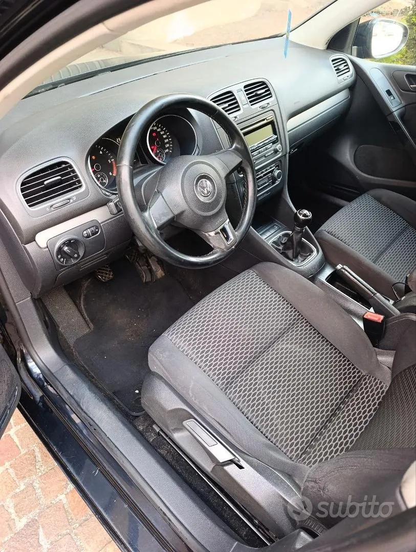 Volkswagen Golf 2009 photo 4