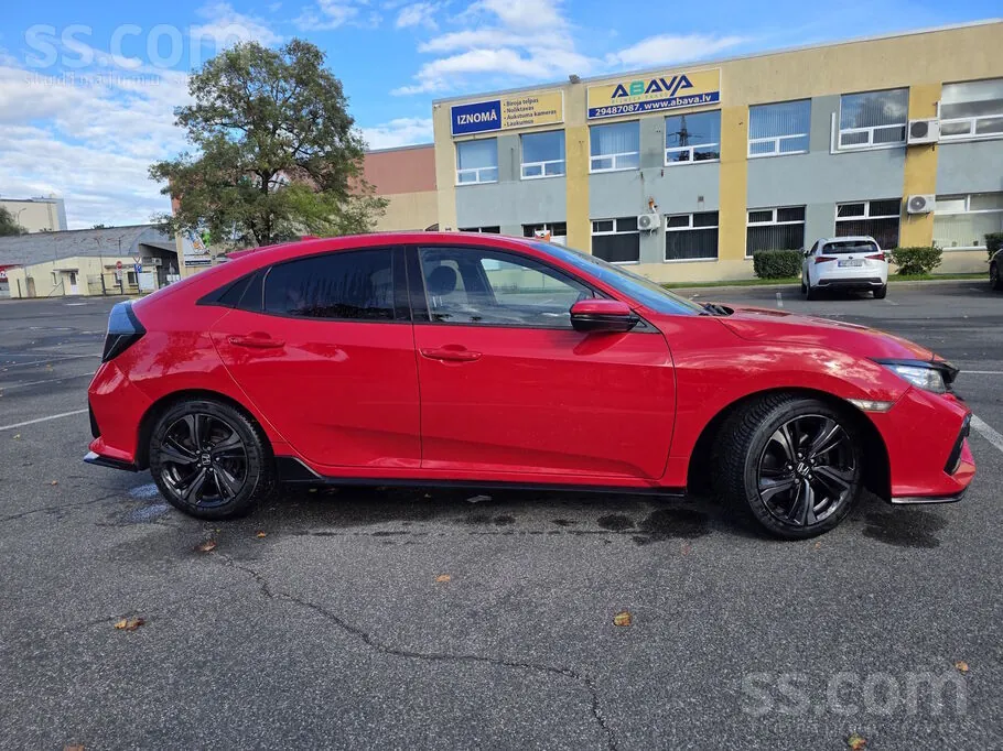 Honda Civic 2017 photo 2