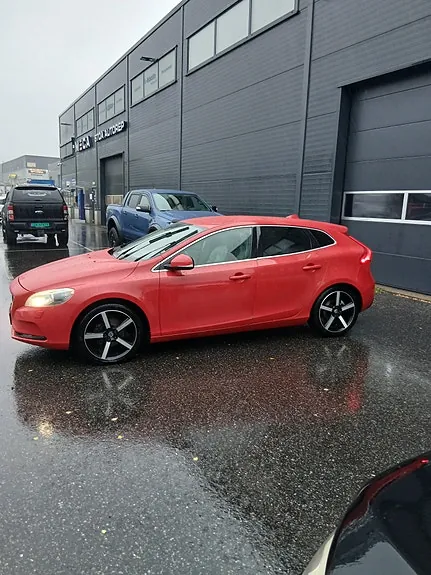 Volvo V40 2013 photo 5