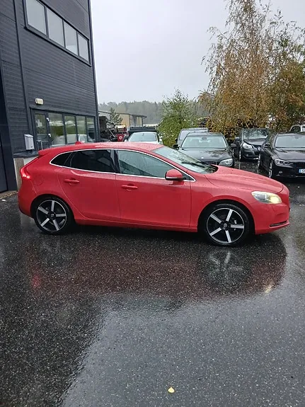 Volvo V40 2013 photo 4