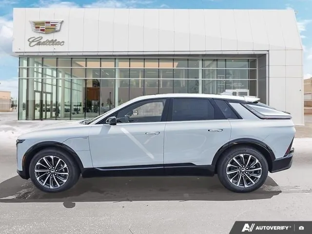 Cadillac Lyriq 2026 photo 2