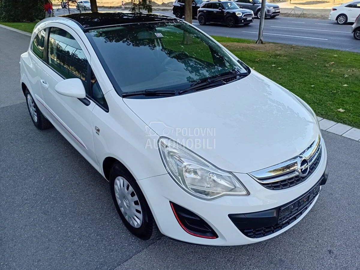 Opel Corsa D 2012 photo 2