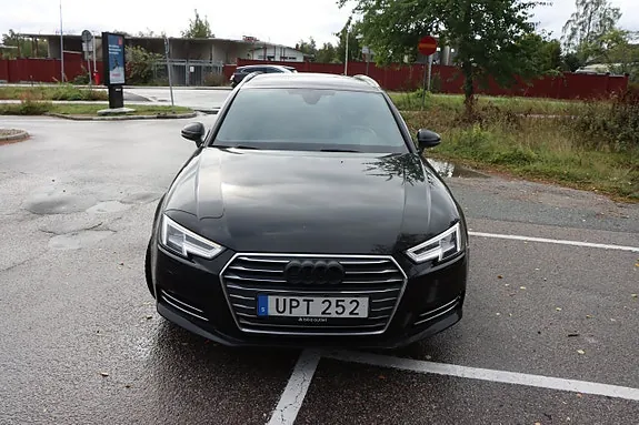 Audi A4 2017 photo 4