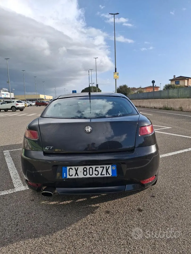 Alfa Romeo Gt 2006 photo 4