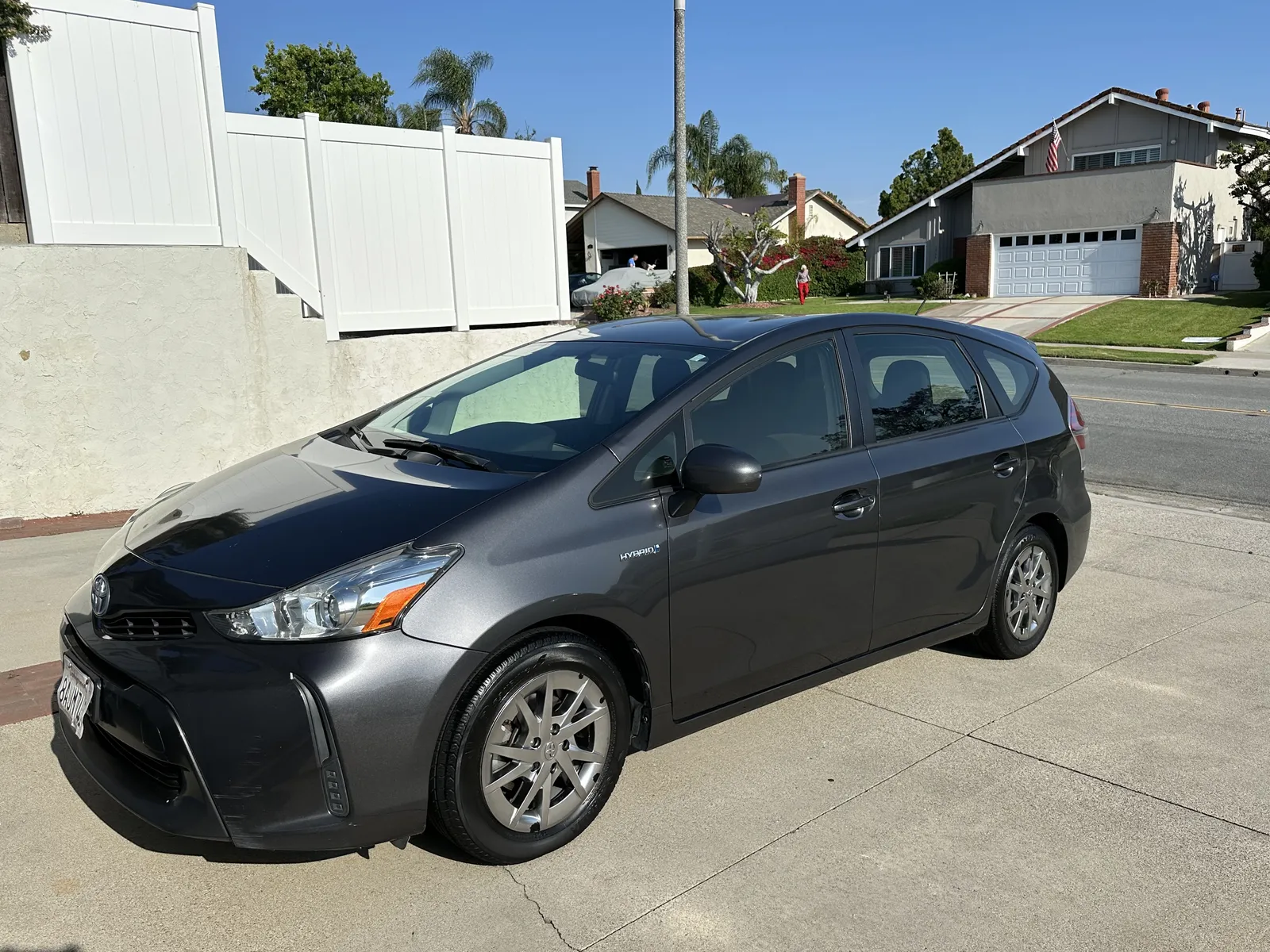 Toyota Prius V