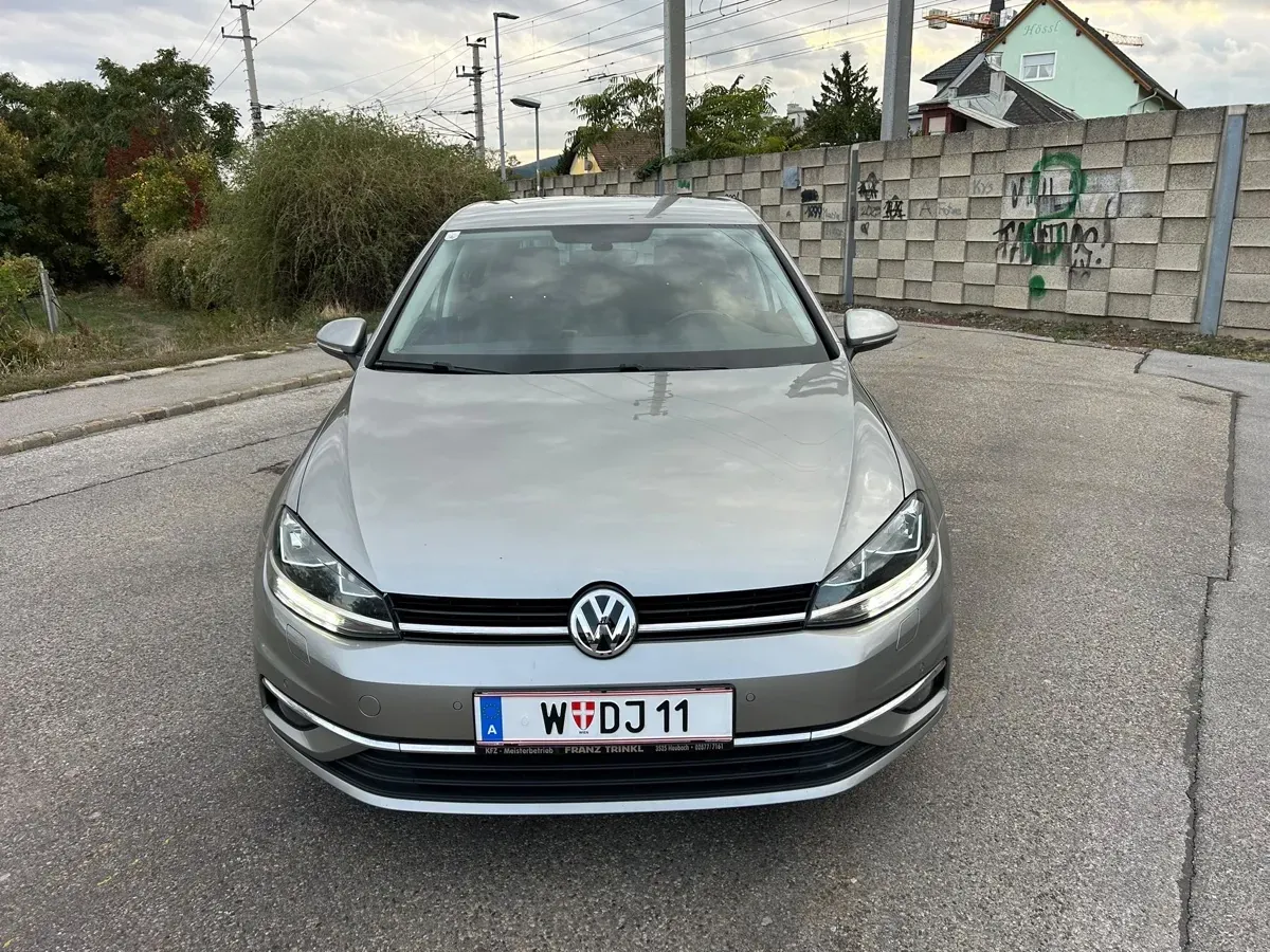 Volkswagen Golf 2018 photo 2