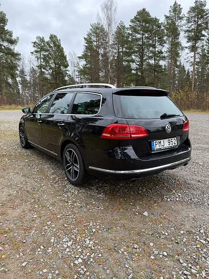 Volkswagen Passat 2014 photo 2