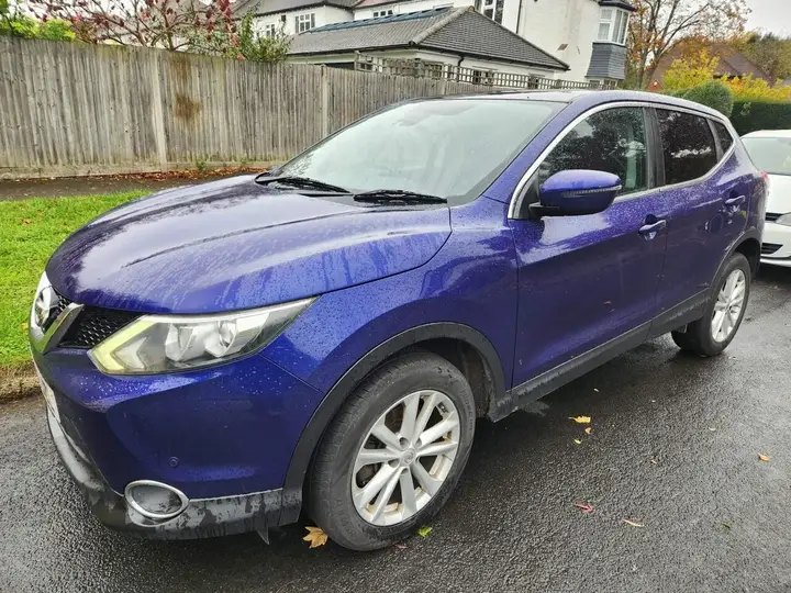 Nissan Qashqai 2014 photo 2