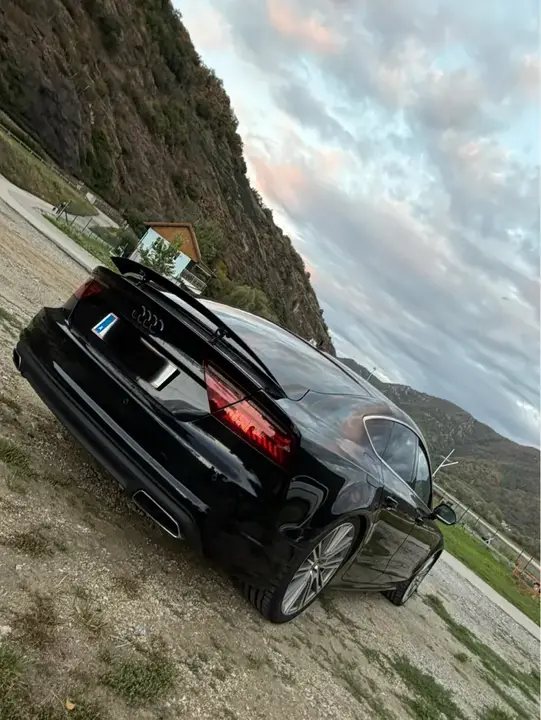 Audi A7 2015 photo 3