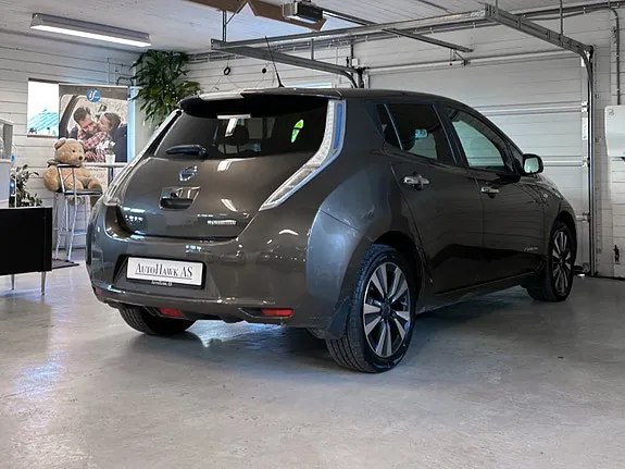 Nissan Leaf 2016 photo 5