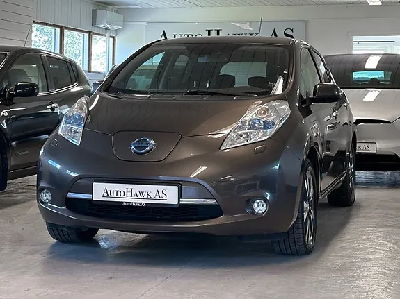Nissan Leaf 2016 photo 2