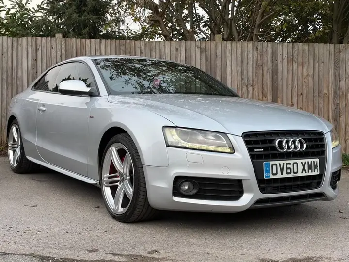 Audi A5 2010 photo 5