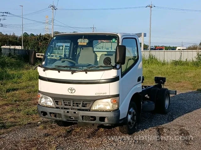 Toyota Dyna 2006 photo 2