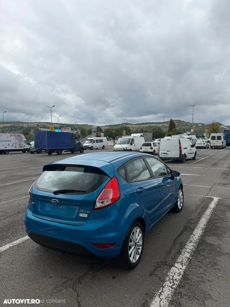 Ford Fiesta 2013 photo 4
