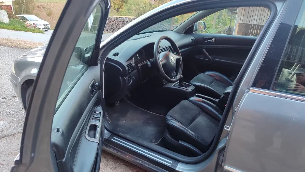 Volkswagen Passat 2002 photo 3
