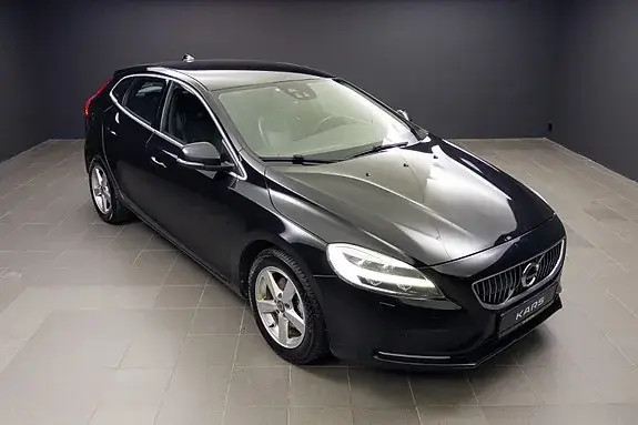 Volvo V40 2017 photo 2