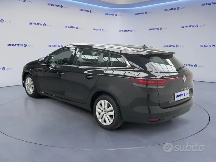 Renault Megane Sporter 2022 photo 3