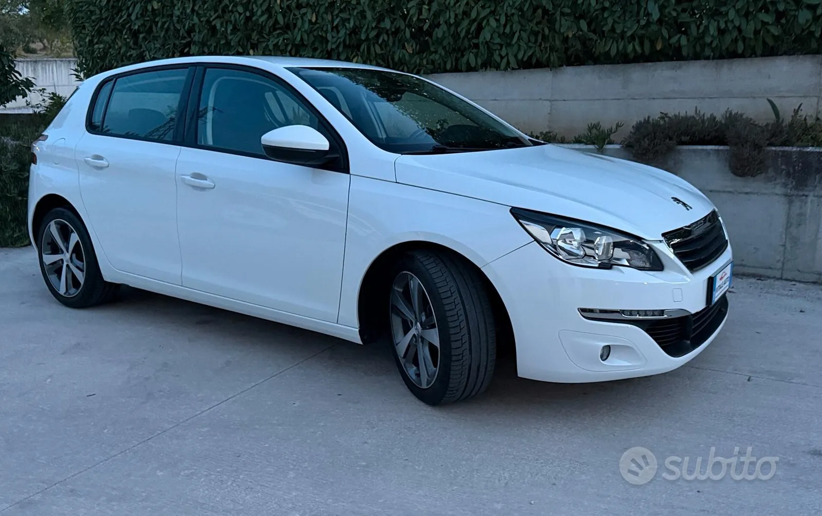 Peugeot 308 2016 photo 5