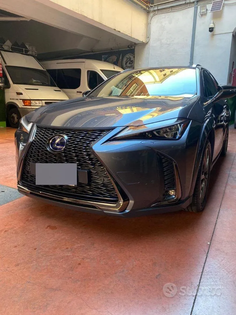 Lexus Ux