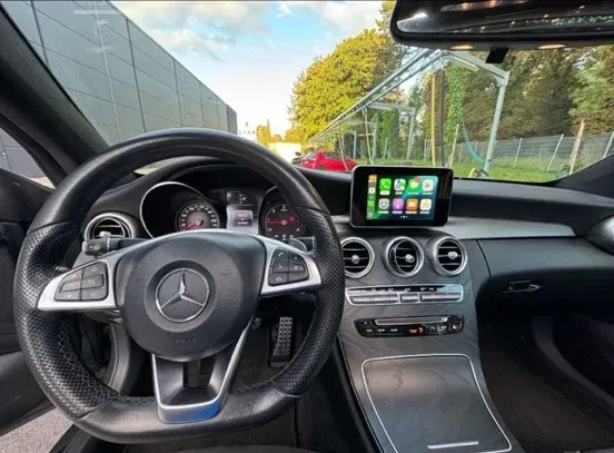 Mercedes-Benz C-Class 2018 photo 3