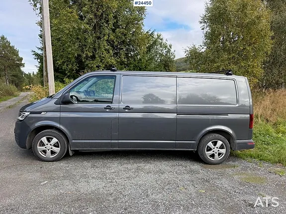Volkswagen Transporter 2020 photo 2