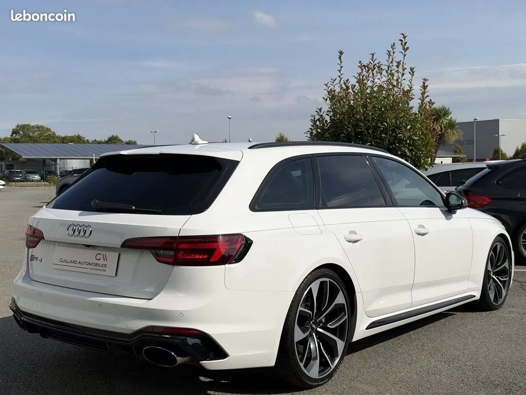 Audi Rs4 2018 photo 4