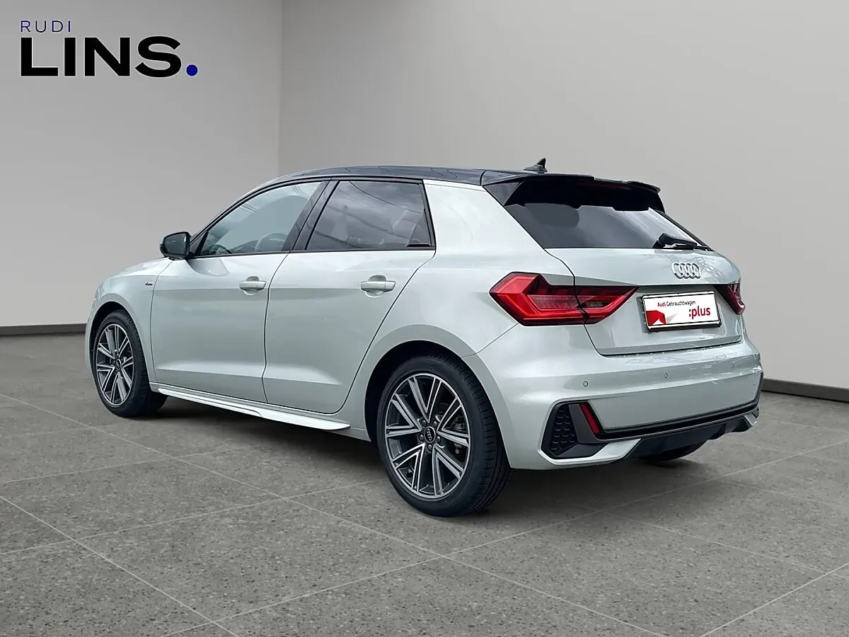 Audi A1 2025 photo 3