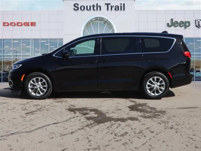 Chrysler Pacifica 2025 photo 3
