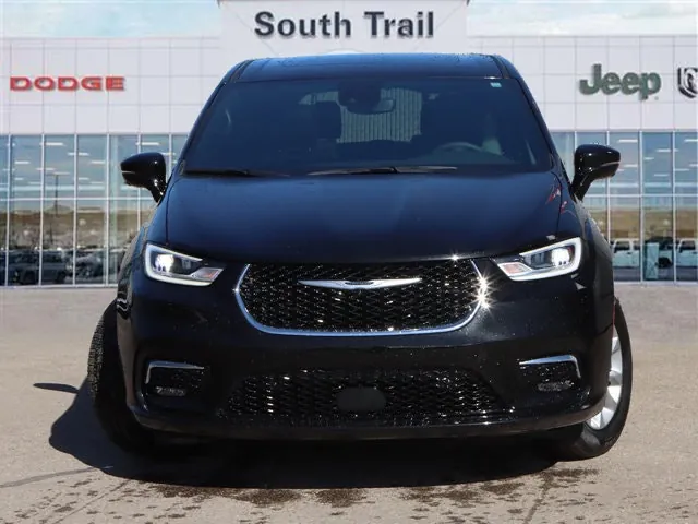 Chrysler Pacifica 2025 photo 2