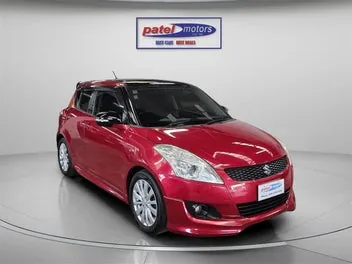 Suzuki Swift 2011 photo 4