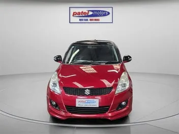Suzuki Swift 2011 photo 3