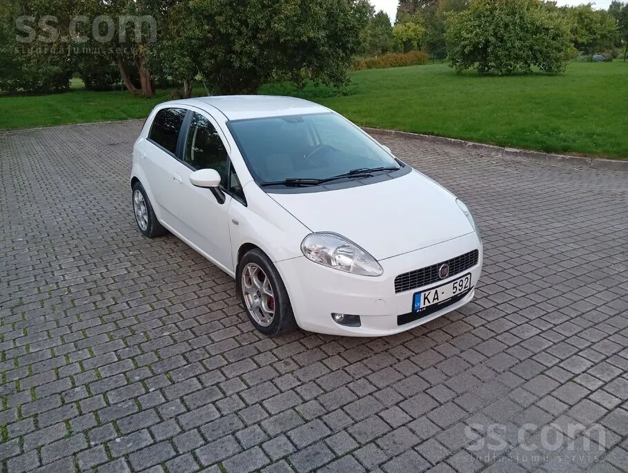 Fiat Punto 2008 photo 3