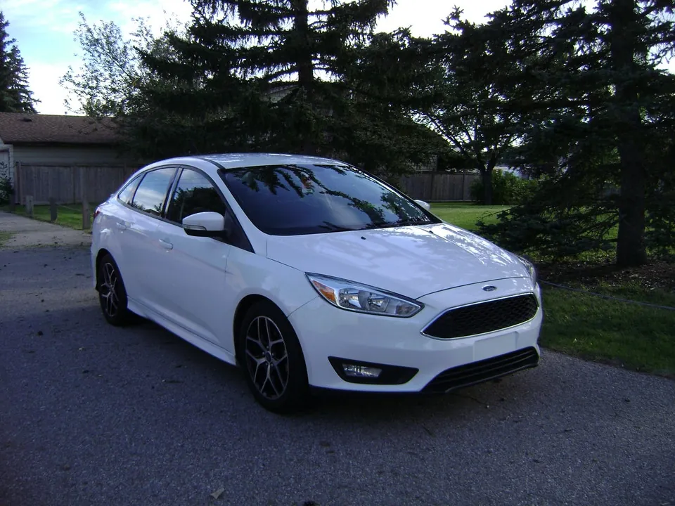 Ford Focus 2016 photo 2