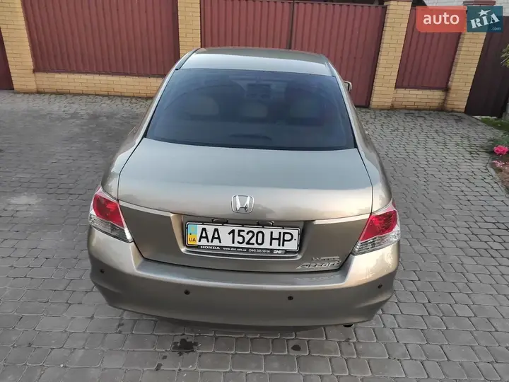 Honda Accord 2008 photo 4
