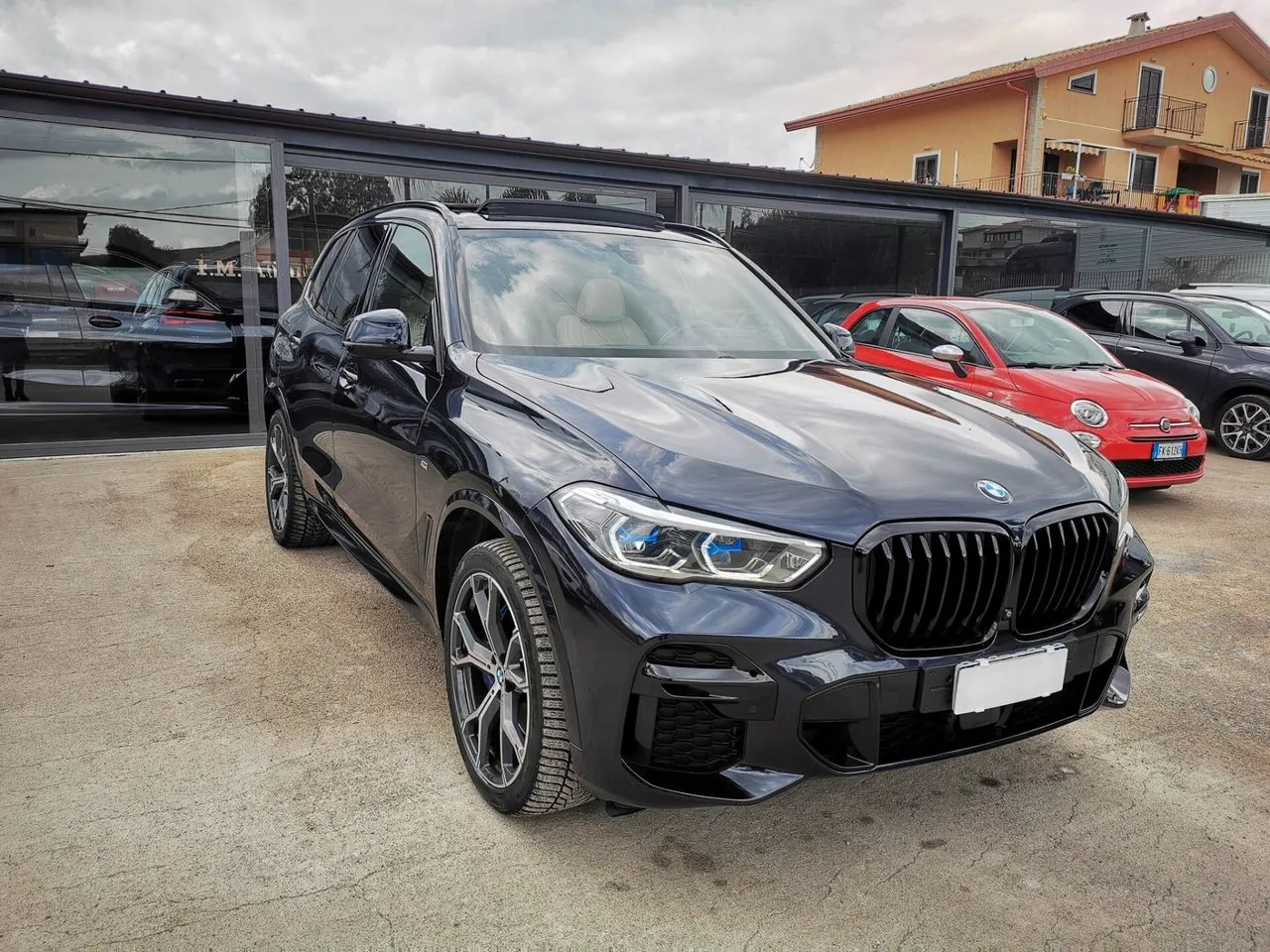 BMW X5 M 2021 photo 2