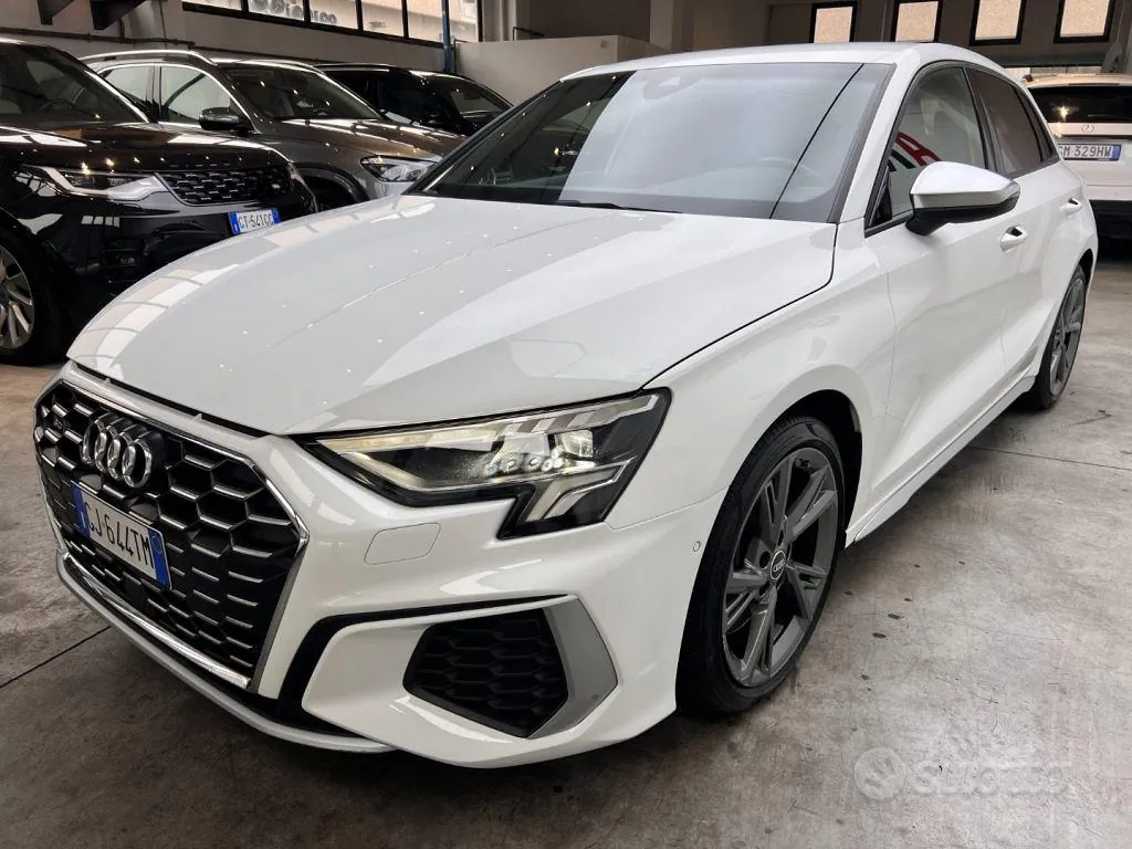 Audi A3 2022 photo 2