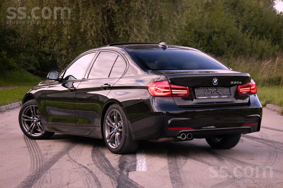 BMW 330E 2016 photo 3