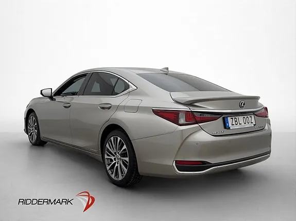 Lexus Es300H 2019 photo 5