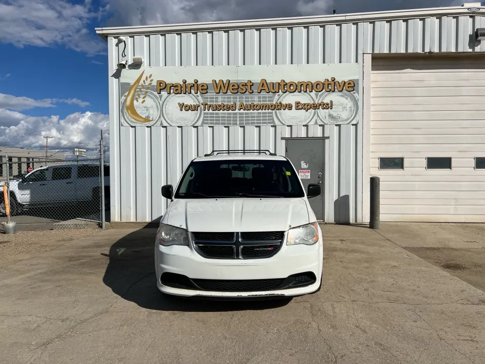 Dodge Grand Caravan 2013 photo 2