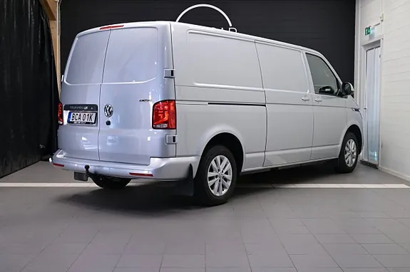 Volkswagen Transporter 2022 photo 4