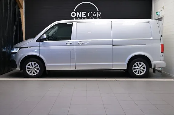 Volkswagen Transporter 2022 photo 3