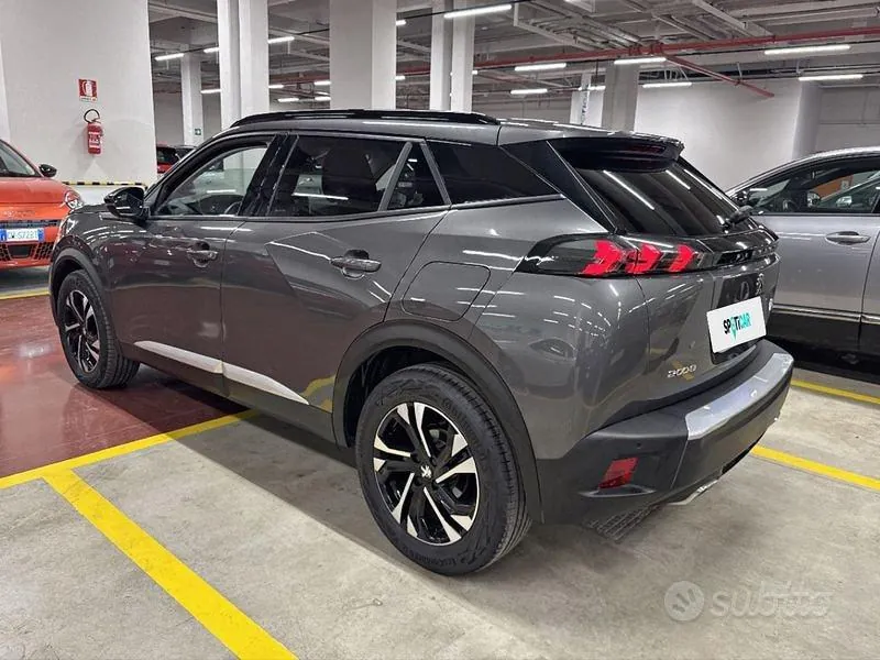 Peugeot 2008 2022 photo 3